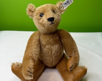 VINTAGE Vtg Artist Bear Stier Kathleen Wallace 