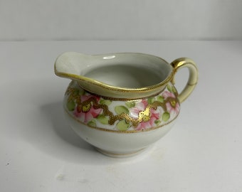 Vintage Nippon handbemalter Porzellan Blumen und Gold Detail Miniatur Milchkännchen