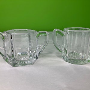 Set vintage per panna e zucchero con pannelli in vetro trasparente pesante
