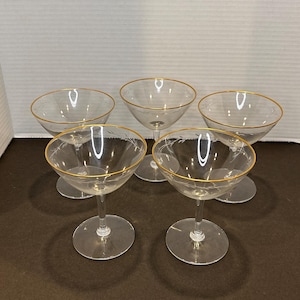 Vintage Set of 5 Gold Rimmed Stemmed Champagne or Sherbet Goblets