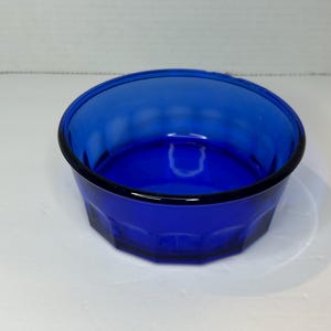 Vintage Cobalt Blue Arcoroc Glass 5.5&quot; Serving Bowl