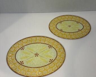 Lot de 2 sous-plats Temptations vintage en verre texturé jaune ovale, différentes tailles