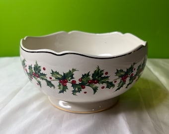 Vintage LENOX Holiday Vase: Gold Red Ribbon, Holly Berry Design
