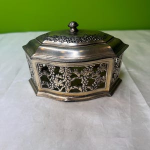 Vintage Open Lace Work ~ Grape/Floral Design ~ Lidded Trinket Box ~ Outer Layer Chipping
