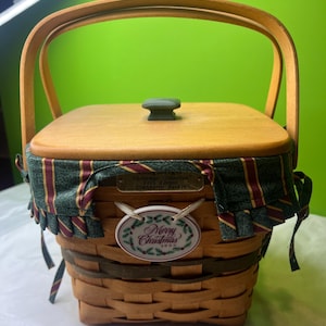 Vintage LONGABERGER 1995 Christmas Collection Cranberry Basket Lid/Liner/Protector