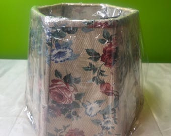 Vintage Heaxgon Shaped Floral Decorated Lamp Shade