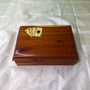 Vintage souvenir cederhouten doos speelkaarten houten kist ~ Dingman's Falls, PA Cottage Decor ~ Geschikt voor twee kaartspellen ~ Wordt geleverd met een volledige set
