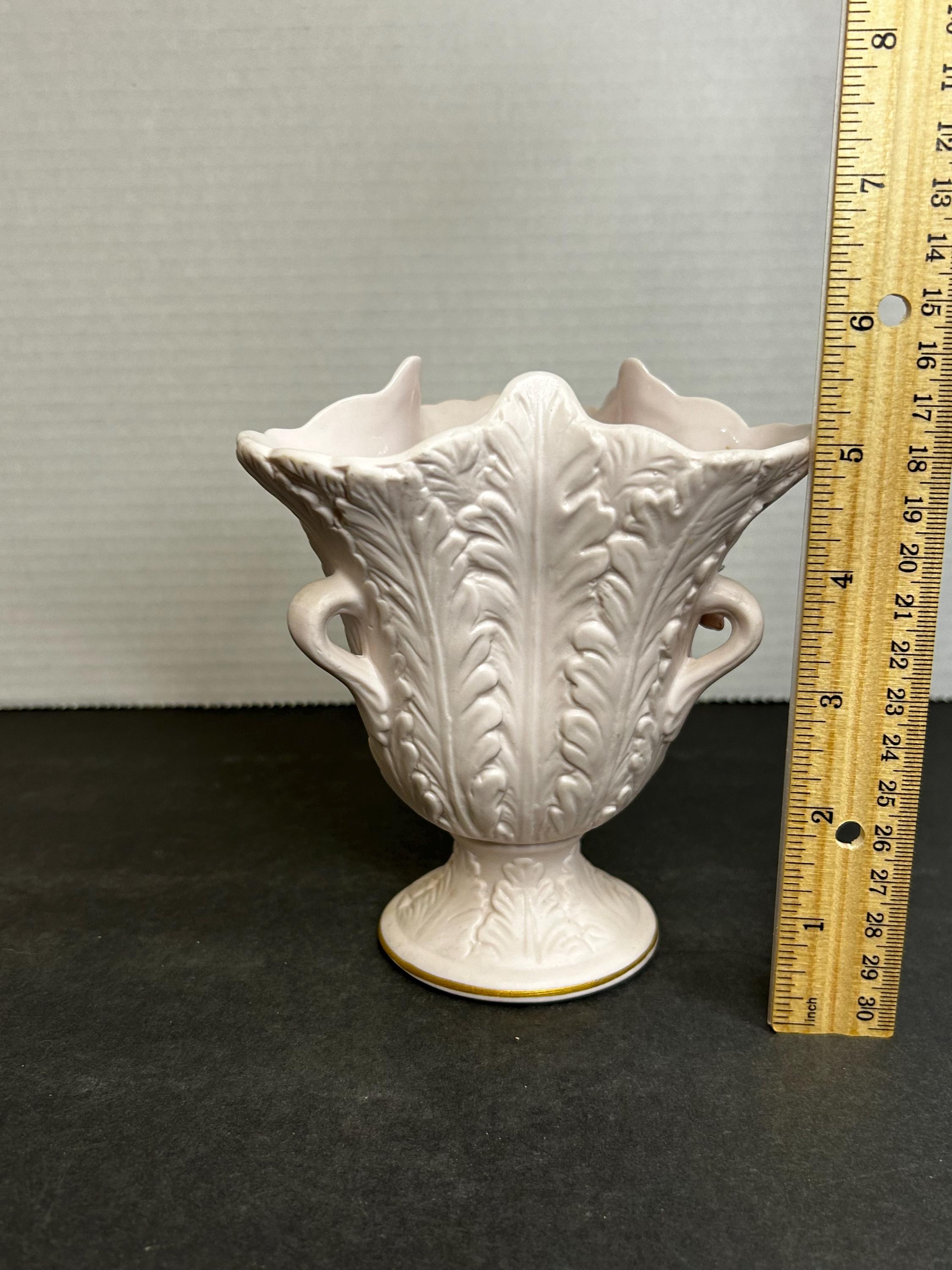 ヴィンテージ L'Amore 中国 手描き 詳細な 3D 成形花 ピンク 磁器