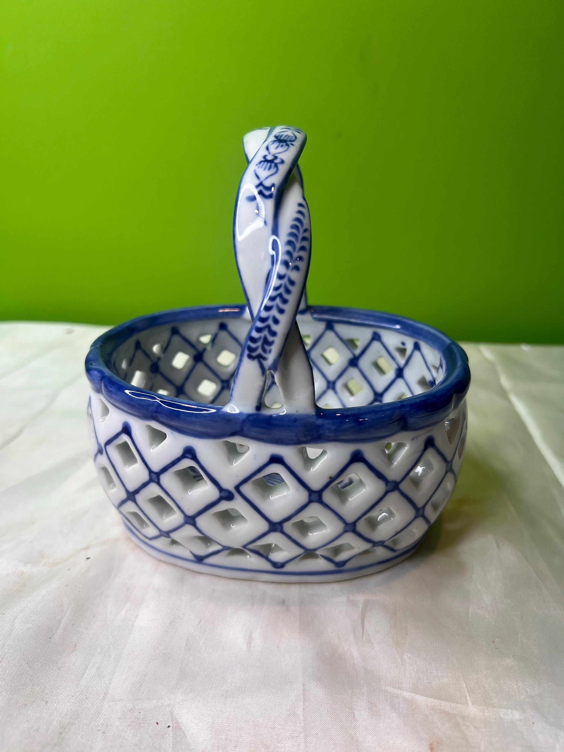Ceramiche Castellan Ceramic Basket Bowl Lillian Vernon Cobalt Blue 