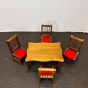 Vintage Colonial Miniature High Quality Cute Wooden Dining Table and Chair Set Dollhouse