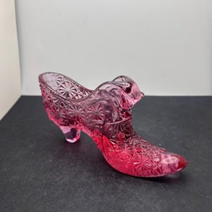 Vintage Fenton Daisy Button Pink Glass Shoe Slipper Cat Panther Head