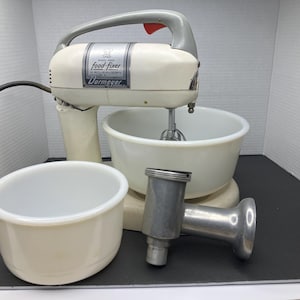 Vintage Dormeyer Power-Chef White Stand Mixer with Small and Large Milk Glass Mixing Bowl, Grinding attachment and beaters aged nicely
