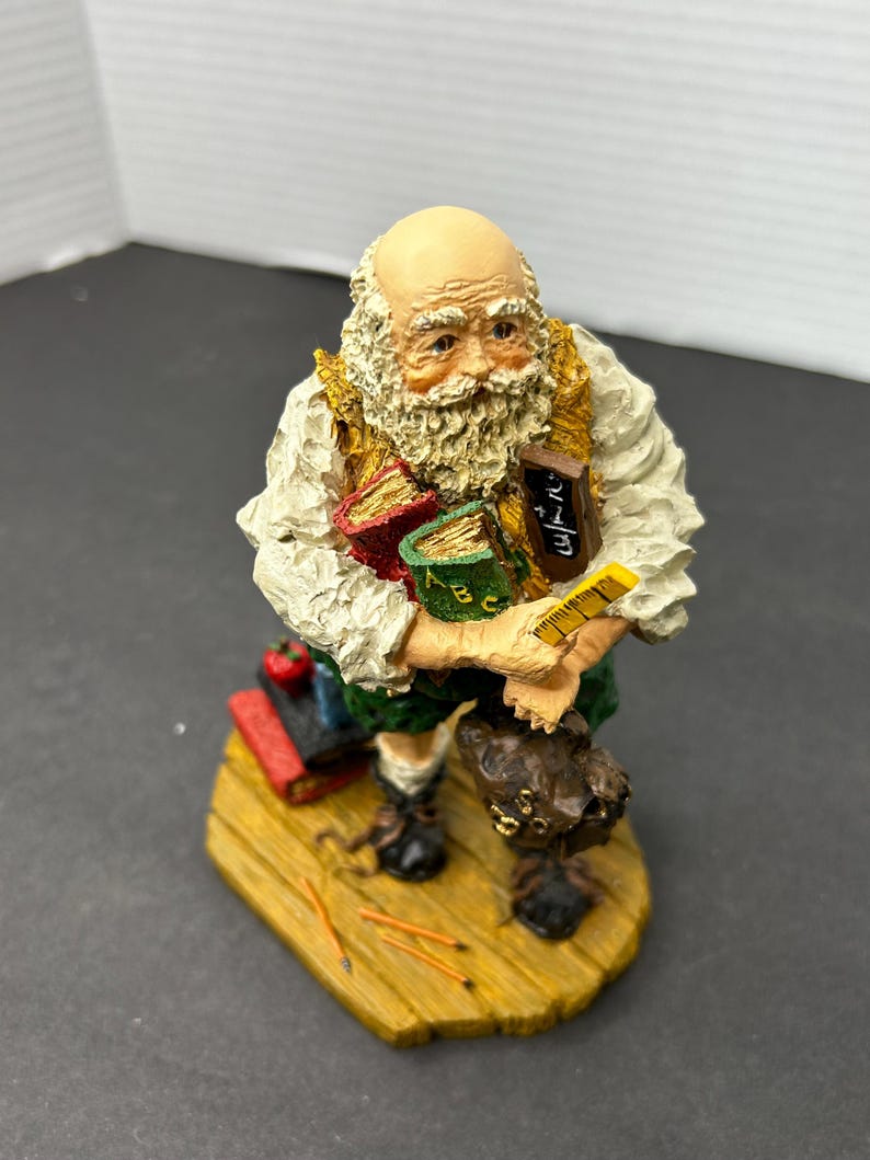 Vintage Ashland Studio Santas June Mckenna teaching Santa Resin Figure