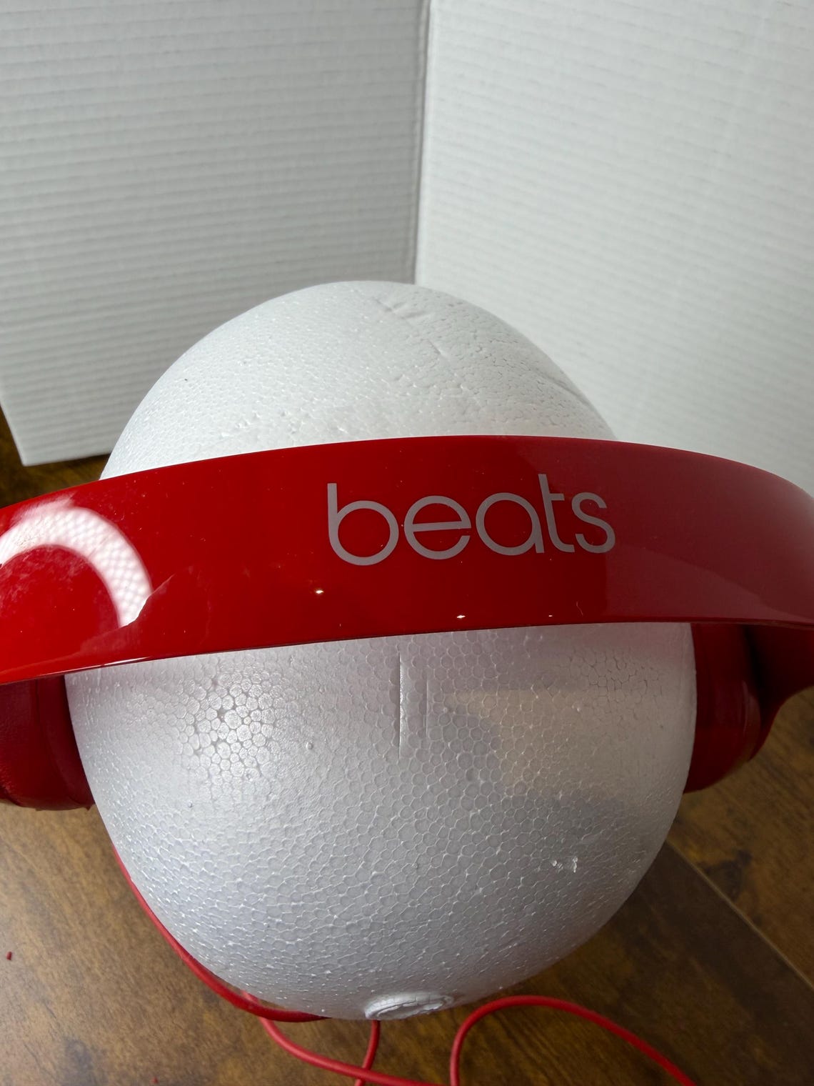 Beats Solo 2 Wireless, foto 2 di 5