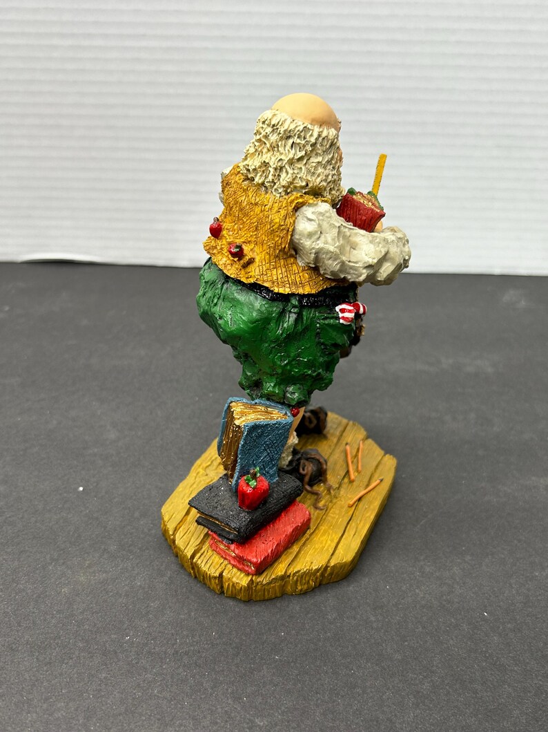 Vintage Ashland Studio Santas June Mckenna teaching Santa Resin Figure