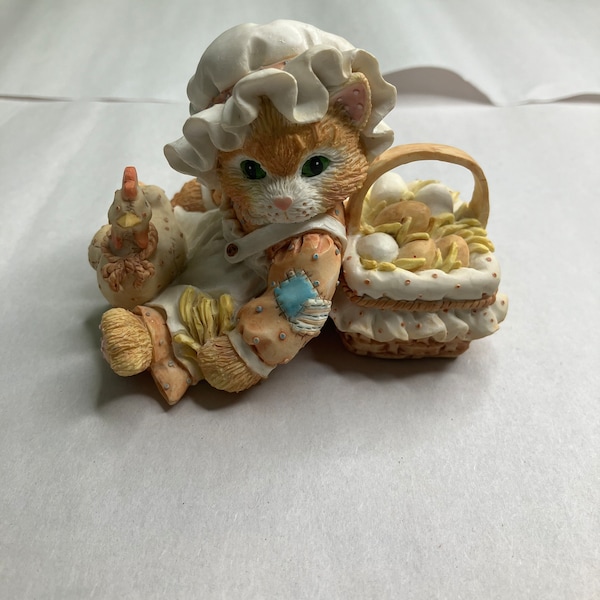 Vintage Calico Kittens Figurine 1995 “Friendship is the Best Blessing” By Enesco Corporation