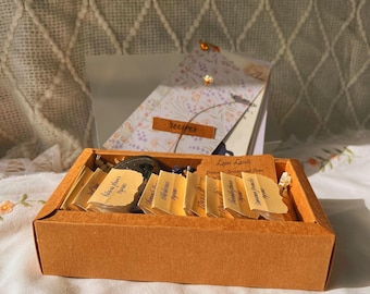 DIY Tea Blend Kit: Organic Herbs, Crystal Steeper & Recipe Book