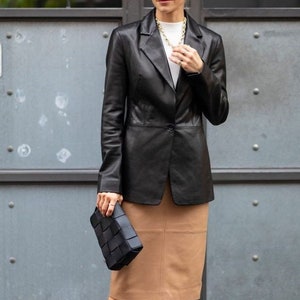 Handmade women&#39;s leather blazer, fitted leather blazer women, black leather blazer, leather blazer women, formal long leather blazer women