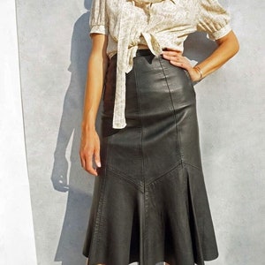 Handmade women&#39;s leather skirts, Black leather skirt, long leather skirt, leather midi skirt, A line leather skirt, Vintage leather skirt