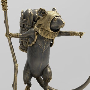 Mouse Pointing Forward, The Tale of Archduke Mousin | TABLETOP SCALE Monster Miniature | Rescale Miniatures