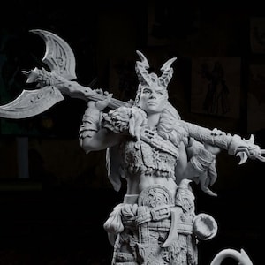 Wyetta Lavesh, Tiefling Barbarian Fighter | Tabletop, Display Scale, Bust | TTRPG D&D Miniature | Cripta Studios