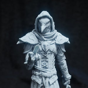 Corvo Baltar, Kenku Aarakocra Rogue Assassin | Tabletop Scale | TTRPG D&D Miniature | Cripta Studios | Unpainted, Unplated Resin 8k