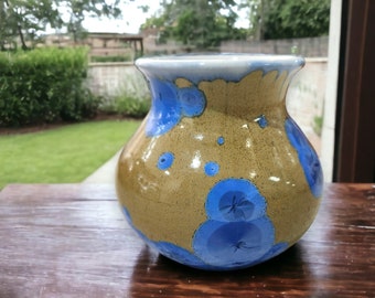 Handmade pottery vase - Crystalline glaze Ceramic Vase -Blue crystals on latte background -