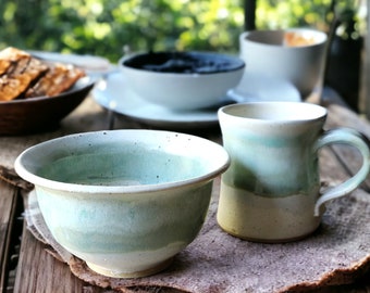 Small handmade ceramic stoneware bowl -  pottery desert bowl - Breakfast bowl in cream and green - Handmade in Australia