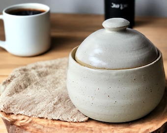 Hand made pottery sugar bowl - Ceramic lidded container - small condiment container - lidded bowl - Storage pot - Tea Jar