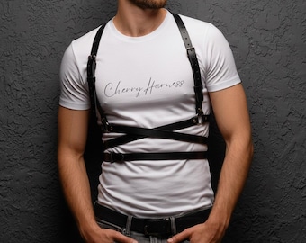 Minimalistischer Herren Leder Harness, verstellbarer Brustgurt, handgefertigte alternative Kleidung