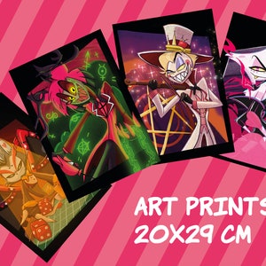 Pode incluir: Quatro impressões de arte com personagens da série animada "Hazbin Hotel". As impressões são de 20x29 cm e apresentam os personagens: Alastor, Angel Dust, Charlie e Vaggie.