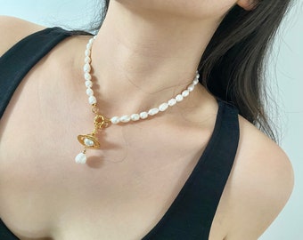 淡水ホワイトパールのゴールドメッキダングルチャームインスタ