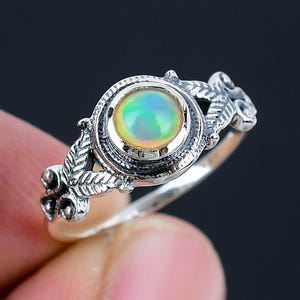 Anillo de ópalo etíope 100 % genuino, anillo de piedra preciosa amarilla, anillo llamativo, joyería de plata de ley 925, regalo de cumpleaños, anillo para ella