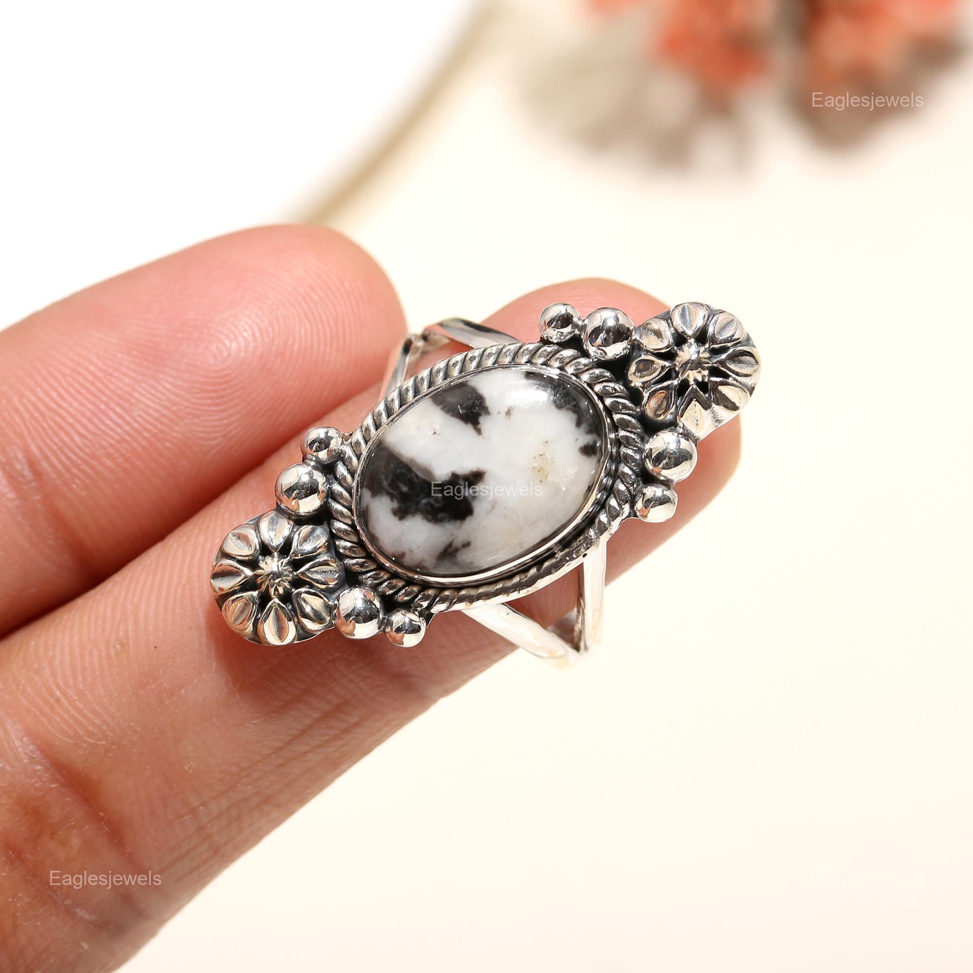 Natural White Buffalo Turquoise Oval 925 Sterling Silver Ring Adjustable Ring Gemstone Ring Valuable Beautiful Gifted Jewelry. Gift For Her