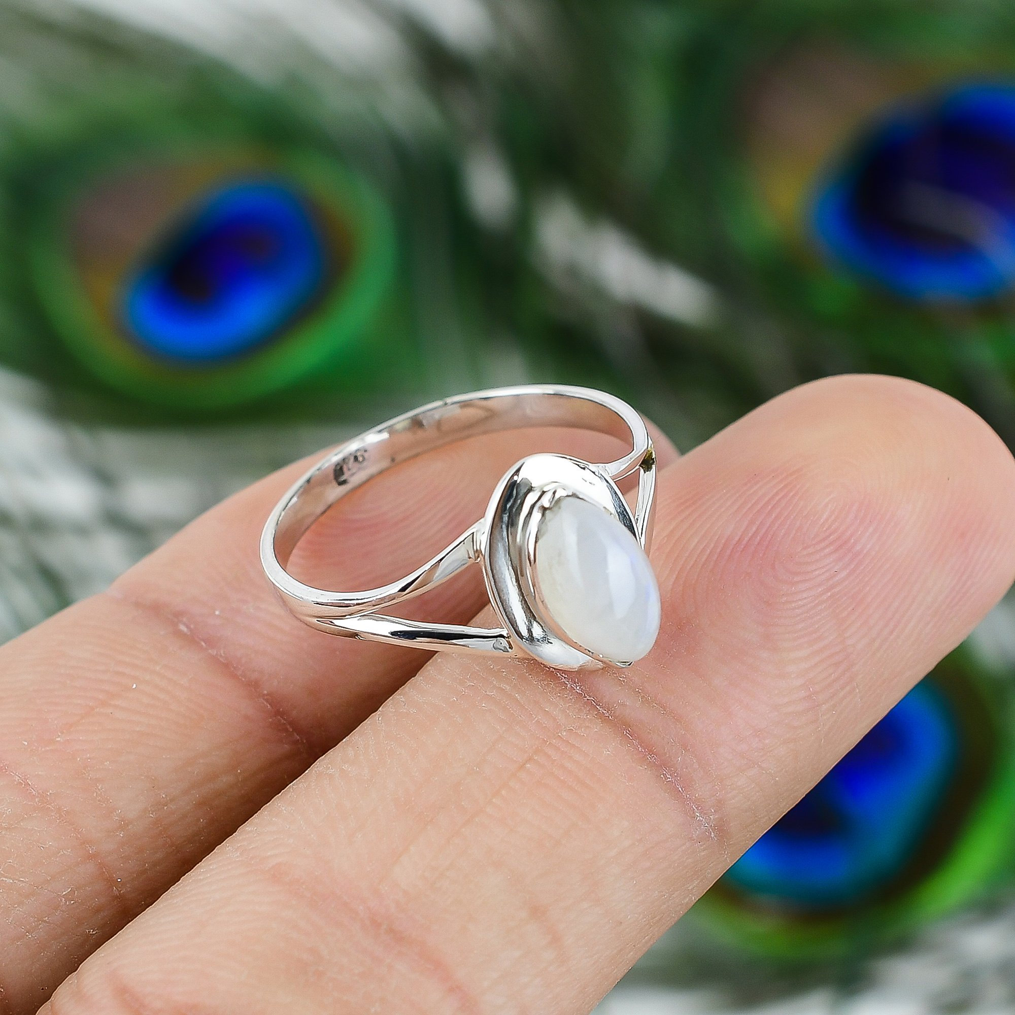 Bague En Argent Avec Pierre De Lune Arc-en-ciel - Taille 59 - Neuf Sans Emballage