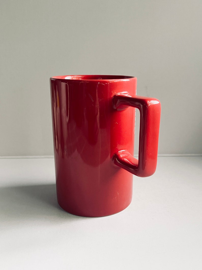 starbucks coffee cup red