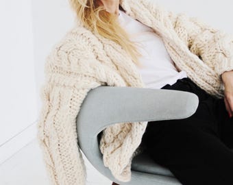 Chunky Cable Knit Cardigan Pattern - Oversized Cozy Jacket, PDF Pattern