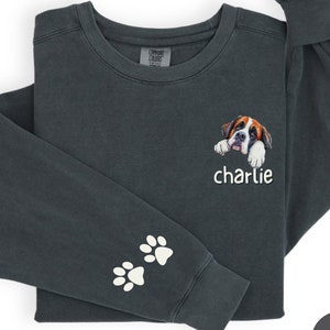 Personalized Saint Bernard Sweatshirt, St Bernard Dog Mom, St. Bernard Lover, St Bernard Dad, Custom St Bernard Gift, Customized Pocket,C238