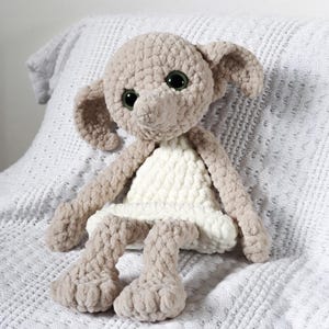 No Sew Goblin Crochet Pattern: Bulky Plush Amigurumi Snuggle Buddy (English PDF) imagem 2