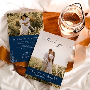 Plantilla editable de tarjeta de agradecimiento de foto de boda azul marino, foto de tarjeta de agradecimiento azul boho, tarjeta de agradecimiento de boda azul moderna imprimible #NAVY