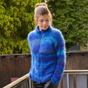 Pattern: Cardigan "COZY" | 2 different designs - with or without zipper| for beginners | pattern in english | with video in german image 2