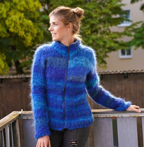 Pattern:  Cardigan "COZY" | 2 different designs - with or without zipper| for beginners | pattern in english | with video in german