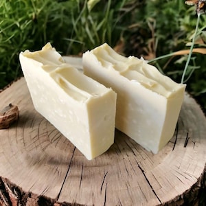 Pure  Olive Oil Soap | Cold Process Soap Bar | Lavender or Rose Option | Natural Handmade Soap | Vegan & Eco-Friendly |