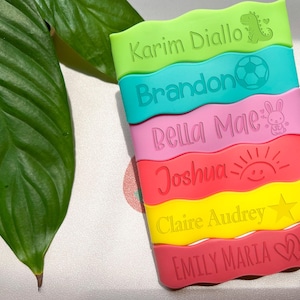 Etichette per bottiglie personalizzate, etichette per tazze, etichette per tazze con beccuccio, etichette per bottiglie d'acqua, etichette per bottiglie sportive, regalo con fascia incisa per bambini