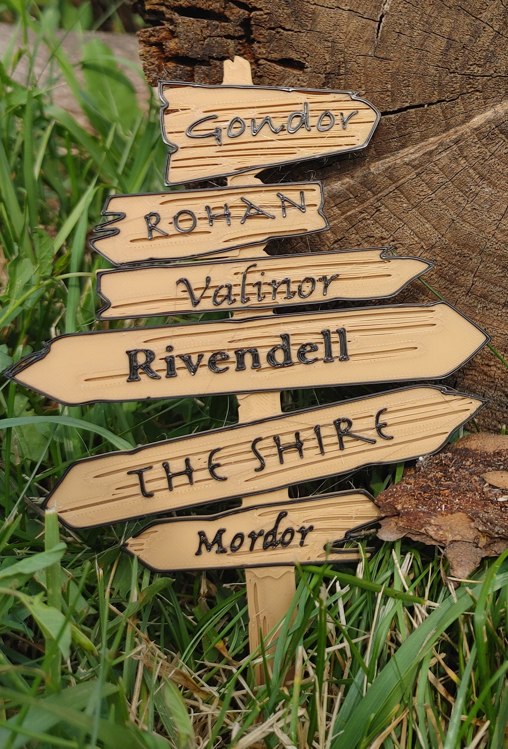 Lord of the Rings Romantic Wooden Bookmark for Tolkien Bookworm