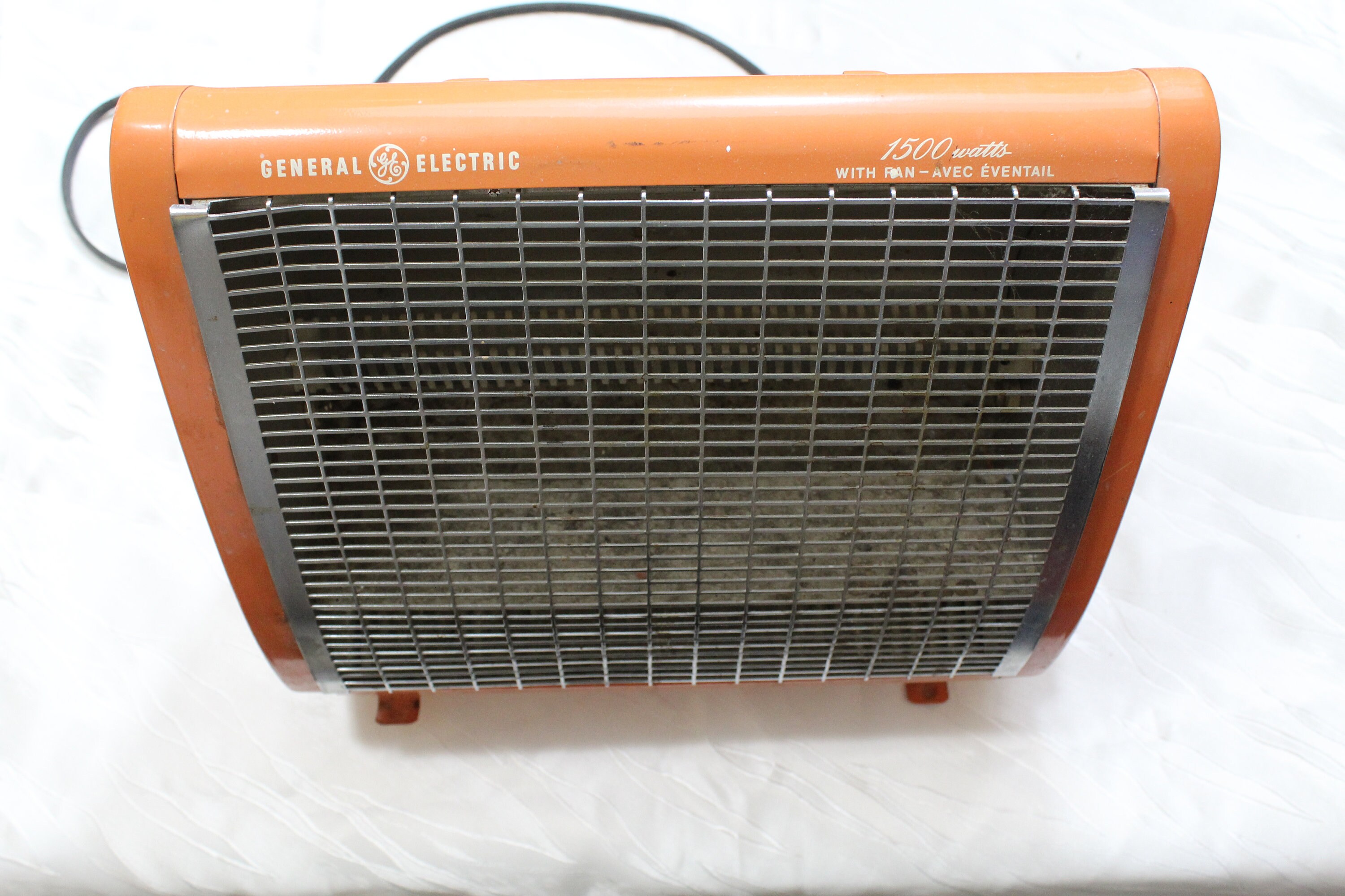 Vintage Space Heater - Etsy Canada