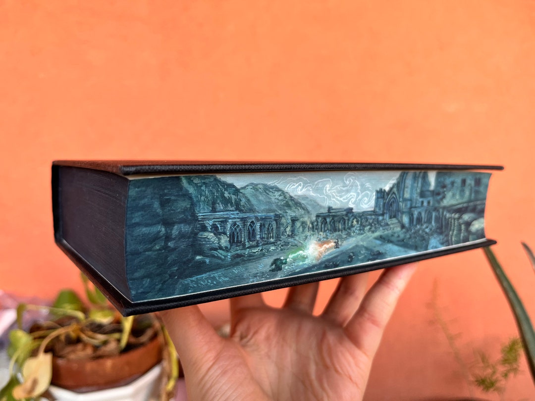 HP Fore Edge Painting of the Final Battle Etsy