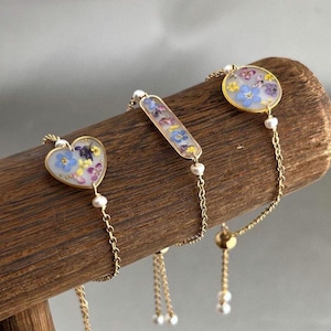 Pressed flower bracelet, Resin bracelet, Pressed flower dainty bracelet,  Jewelry with dried flower, Forget me not bracelet