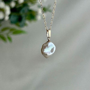 Pearl Necklace, Single Keshi  Pearl Jewelry, Irregular Baroque Pearl Pendant Necklace, 14K Gold Filled or 925 Silver chain, Gift for woman