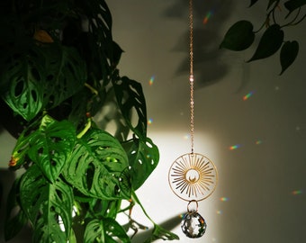 The Suncatcher Mini Moonshine- Kleiner Sonnenfänger mit Mond und rundem Regenbogenkristall zum Hängen fürs Fenster mit Regenbogen-Effekt